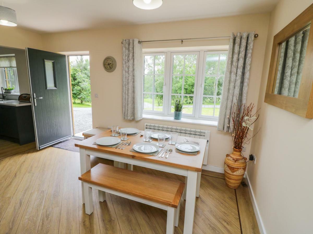 יורק Ryedale Country Lodges - Willow Lodge מראה חיצוני תמונה